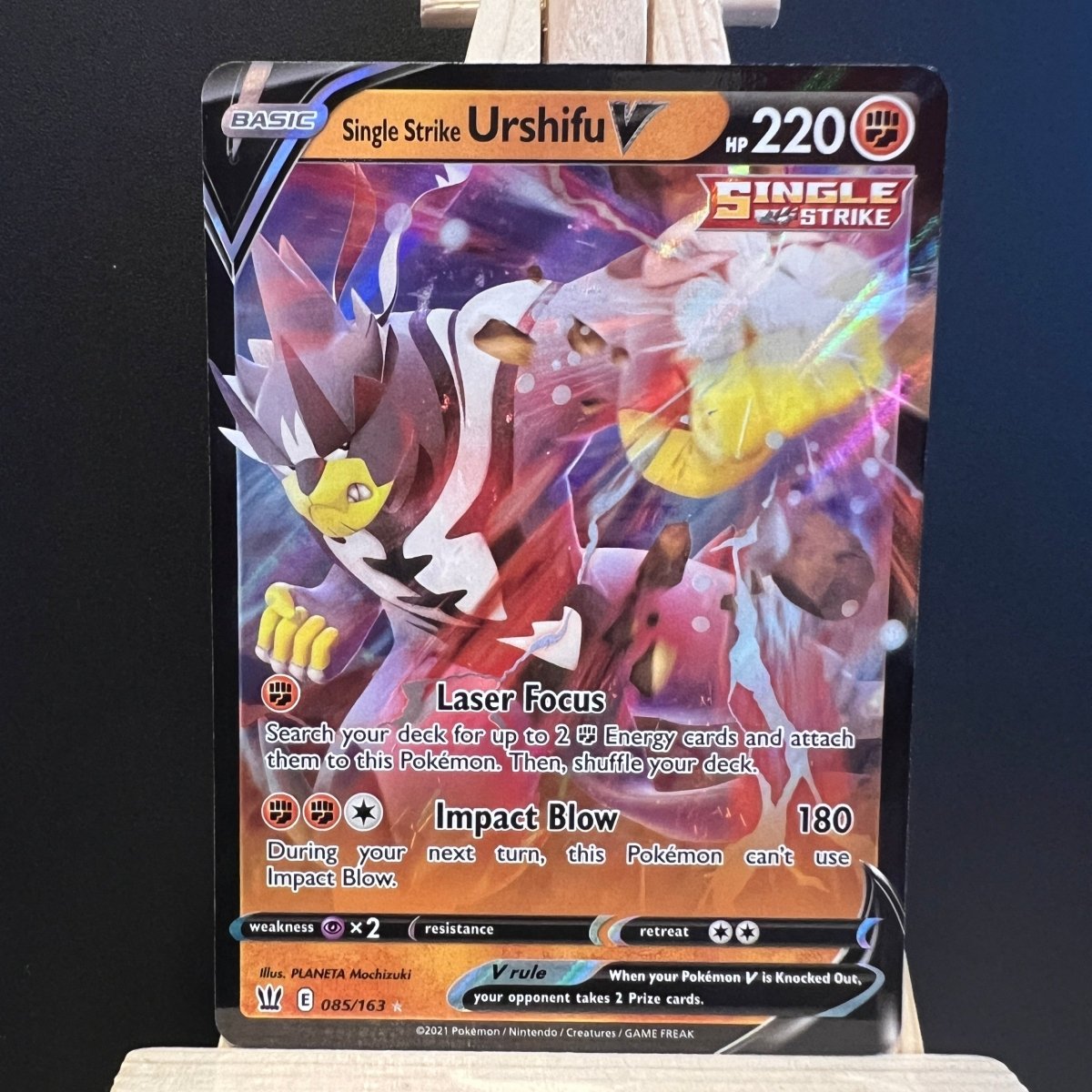 Single Strike Urshifu V #085 Pokemon Card (Battle Styles) - Unbox Unbored
