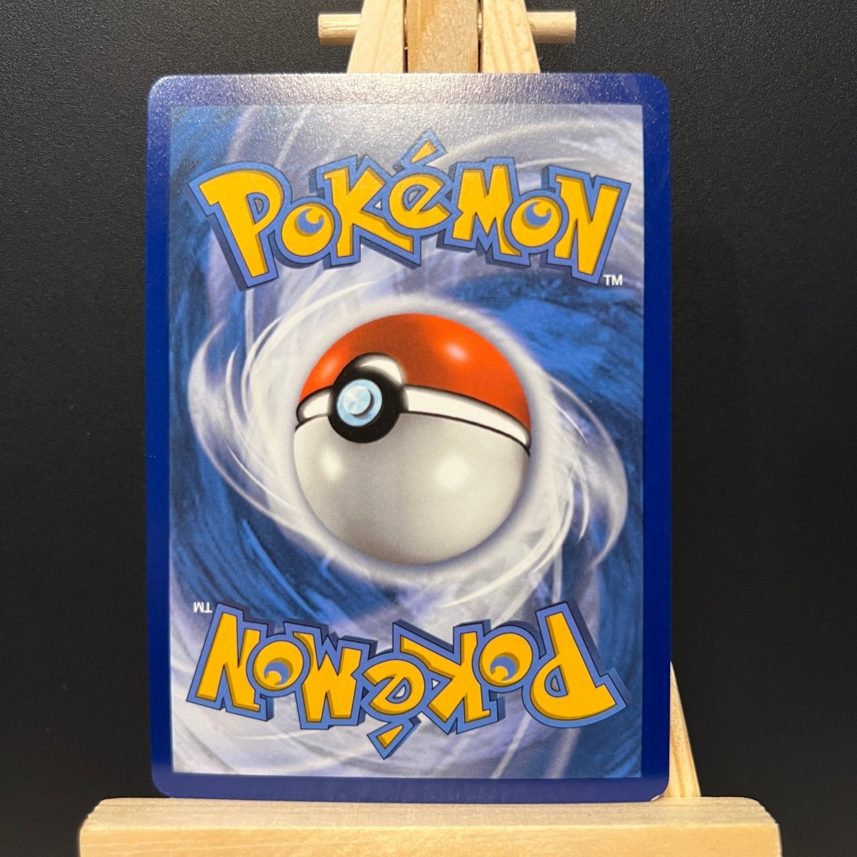 Single Strike Urshifu V #085 Pokemon Card (Battle Styles) - Unbox Unbored